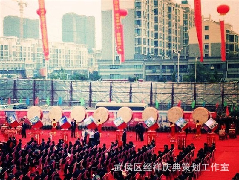文化传媒：引领时代发展的核心力量